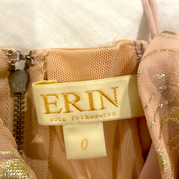 ERIN FETHERSTON pale pink and gold strapless special occasion dress. Size 0. - Picture 2 of 3